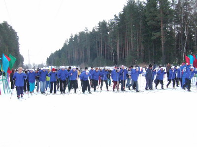 Команда медиков стала самой многочисленной на «Лыжне России» в городе Шумерле